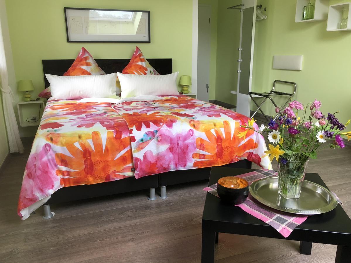 Hotel Haus Kallenberg Herbrechtingen エクステリア 写真